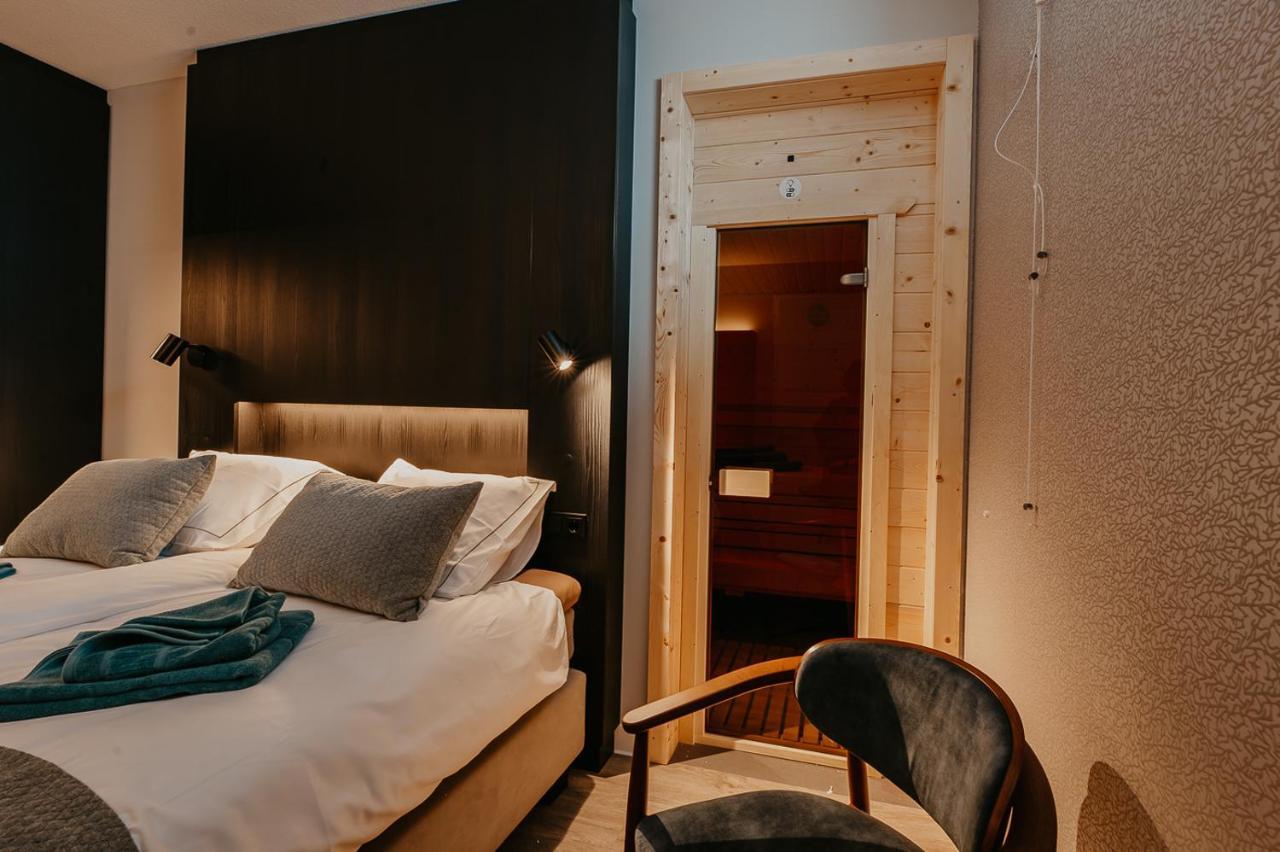 Residence Oude Haven Luxe Appartementen Met Sauna Colijnsplaat Exteriör bild
